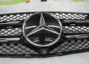 MERCEDES GLC 253 LIFT CZARNY IDEALNY GRILL ATRAPA 5