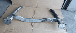 Belka przód wzmocnienie strefa zgniotu Citroen C5 III 4