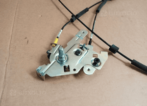 Zamek drzwi przesuwnych lewych lewy Renault Trafic III Vivaro B 3
