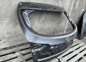 Klapa bagaznika tyl tylna hyundai I40 kombi ladna 4