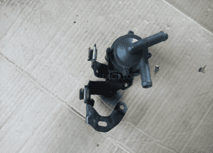 pompa obiegu wody citroen c 4 picasso 1.6 70438601.0 1