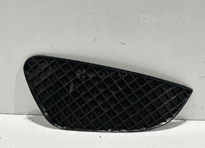 BMW 1 E81 E87 Kratka zderzaka Prawa - 16134 1