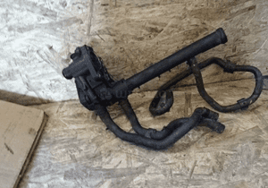 Obudowa termostat korpus vw skoda audi 032121111 3