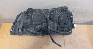 Lampa przod przednia prawa  volvo XC-90 XC90 i  xenon 2