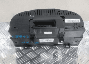 Licznik zegar vw golf v 5 1.6 benzyna 1K0920850K 4