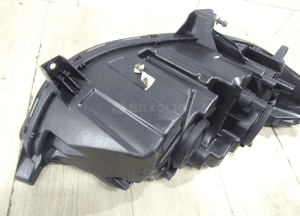 Ford Mondeo MK V 2014 Lewa strona Lampy przednie 3