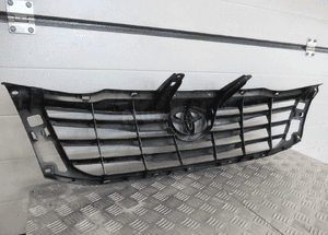 Grill gril atrapa toyota hilux vii lift 2013-2015 8