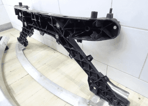 PAS przedni przód TESLA 3 Oryginał 1610866-00-A belka 4