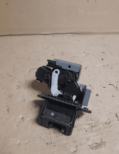 Zamek klapy tył mazda 2 nr C6728 3
