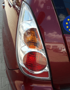 Suzuki Liana lampa tyl tylna prawa lift 2
