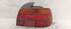 .  TYL TYLNA LAMPA PRAWA BMW E39 SEDAN 1