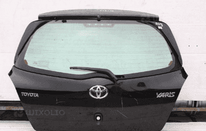 Klapa bagażnika tylna TOYOTA YARIS II 2005-2011 kod lakieru 209 1