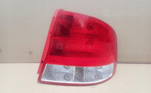Lampa prawa tylna chevrolet aveo T200 sedan 1