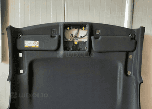 Jaguar XE podsufitka czarna 2