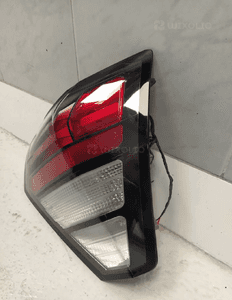 Hyundai kona ii 23- lampa tył tylna prawa oryginał 3