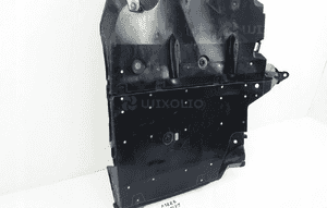 Osłona płyta pod zderzak toyota prius 58308-47030 3