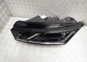Lampa lewy przód skoda octavia iv 5E4941015A radom 1