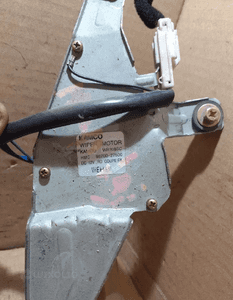 HYUNDAI COUPE SILNICZEK WYCIERACZKI TYL 9870027500 3