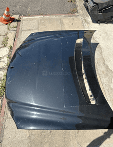 MERCEDES E 211 maska lift pokrywa silnika 1