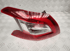 Peugeot 308 T9 lampa lewy tył 9677817680 dostępne 2 sztuki 5