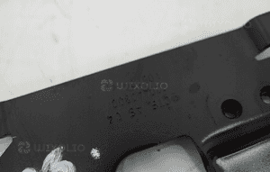 SIŁOWNIK 120433902 POŁKI TYLNEJ MERCEDES SL R230 4