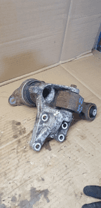 Łapa poduszka silnika Citroen C5 III 2.0 HDI 96451611 2