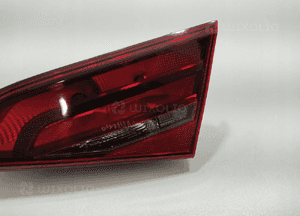 Lampa prawa prawy tył tylna w klapę audi A3 8V 8V4945094 hatchback 2012-16 4