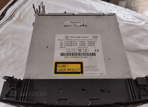 Radio radioodtwarzacz cd mercedes W204 A2049069701 3