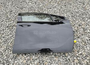 Drzwi prawe prawy przód przednie peugeot 208 i wersja 5 drzwiowa 2012-2019 1