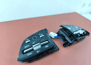 Mercedes-Benz Przyciski kierownicy A0999050509 Nowe 2