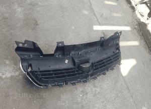 Grill atrapa Opel Zafira B II Vauxhall 4