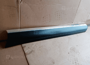 Listwa drzwi prawy przód przednia prawa VW Touareg 7L6837788 3