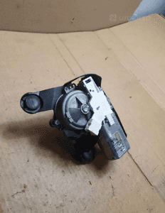 SILNICZEK WYCIERACZKI TYŁ PEUGEOT / CITROEN nr 53031812 9