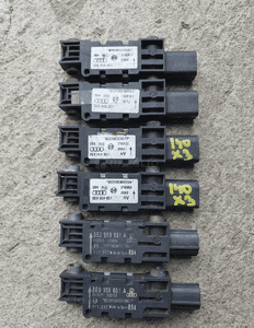 Czujnik 8E0959651 A Uderzenia Czujnik Uderzeniowy Sensor Audi A3 8P A4 B6 B7 A6 C5 2