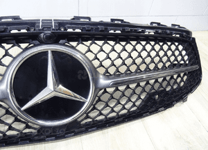 Mercedes CLA W118 Lift 21- Grill Atrapa Nowy 2
