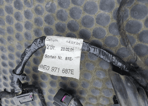 Instalacja 8E0971687E Wiazka Drzwi Kostki Elektryczne Szyby Tyl Tylne AUDI A4 B6 3