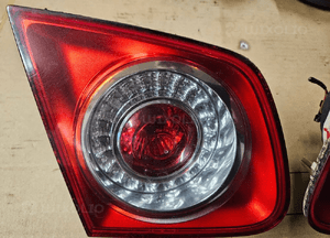 VW Jetta  lampa tył tylna prawa lewa 3