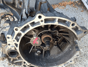 Mazda 5 1.8 16V skrzynia biegów WD 8TF0701985 2