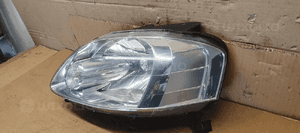 Lampa lewy przód przednia lewa VW FOX 3