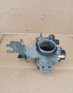 Przepustnica Toyota Yaris I 136800-1480 89452-52010 1