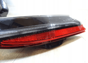 Lampa prawa tylna dolna tesla 3 1712514-00-E llu 4