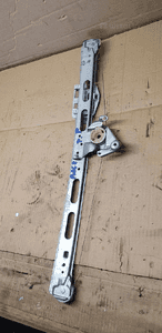 Mechanizm podnośnik szyby prawy przód Mercedes W168 2