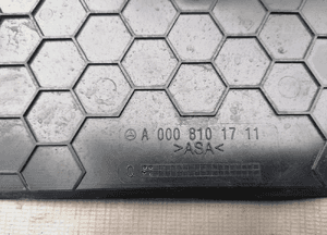Podkładka ramka pod tablicę Usa Mercedes 0008101711 3