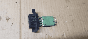 Rezystor opornik dmuchawy Fiat Punto EVO A51002300 2