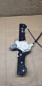 Mechanizm podnośnik szyby prawy przód BMW 3 E90 7060266S 7140588E 6927028 2