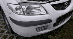 Mazda Premacy zderzak przod przedni grill 01 3