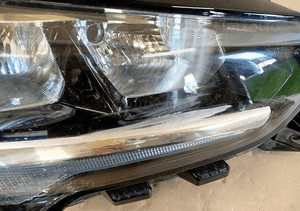 Lampa prawa reflektor prawy opel corsa f 2019- 3