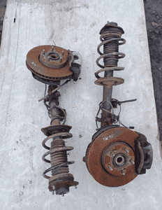 HYUNDAI IX35 10-15 MCPHERSON ZWROTNICA AMORTYZATOR PRAWY PRZÓD ZACISK 1