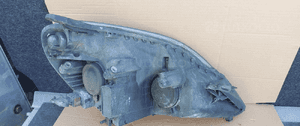 Przod przednia lampa lewa opel zafira b 3