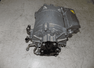 Volvo XC40 1.5 plug-in hybrid silnik elektryczny 32257268 6